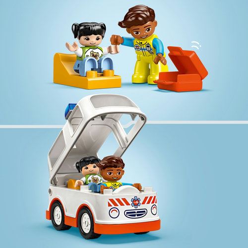 LEGO DUPLO Town 10447 - Ambulância e Condutor - Image 3