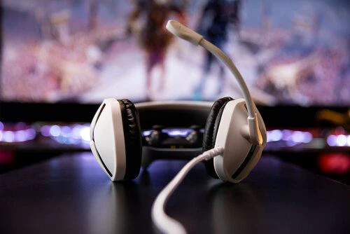 Auscultadores Gaming Konix Nemesis PS5 - Branco - Image 4