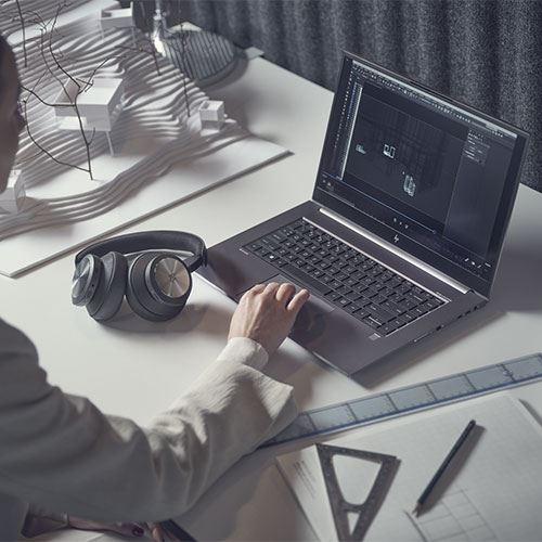 Auscultadores Noise Cancelling Bluetooth Bang & Olufsen Beoplay Portal - Black Anthracite - Image 6