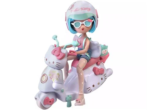 Boneca Hello Kitty com Acessórios - Pretty Pink Scooter - Famosa - Image 3