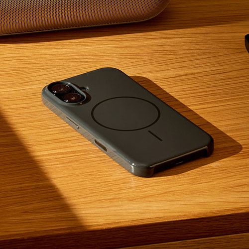 Capa Apple Beats com MagSafe para iPhone 16 - Preto Meia-Noite - Image 3