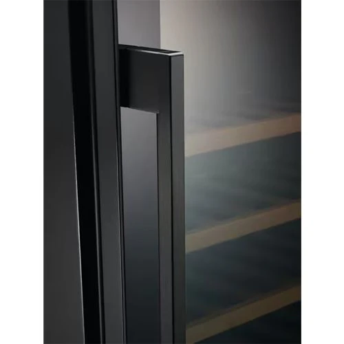Cave de Vinho AEG AWS4052B5B | 82x59,5x56,5 cm | 52 Garrafas | G | Preto - Image 3
