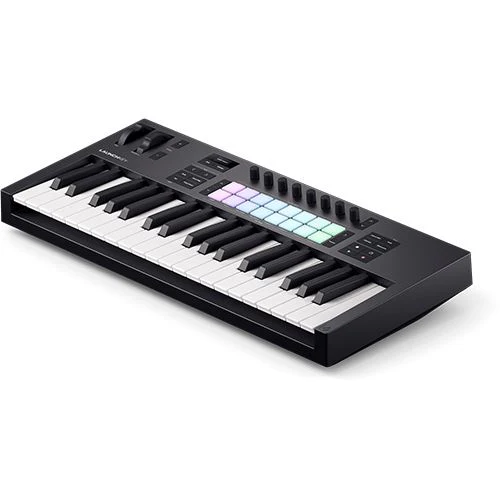 Controlador Novation Launchkey 37 MK4 - Preto - Image 4