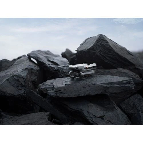 Drone DJI Mavic 3 Classic com RC - Image 11