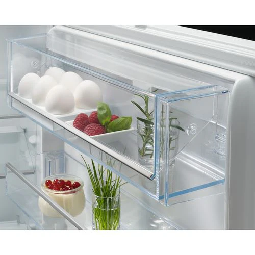 Frigorífico Combinado Encastrável AEG NSC7P751ES | 188,4x69,6x54,9 cm | 376 L | E | Branco - Image 5