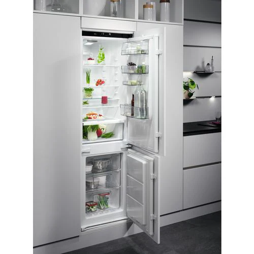 Frigorífico Combinado Encastrável AEG SCB818E8TS | 177,2x54,6x54,9 cm | 194 L | E | Branco - Image 2