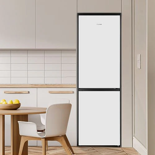 Frigorífico Combinado Hisense RB390N4AWE | 186x59,5x58,9 cm | 304 L | E | Branco - Image 5