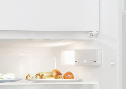 Mini Frigorífico Encastrável Candy CRU 164 NE/N | 82,6x59,6x55,6 cm | 95 L | F | Branco - Image 3