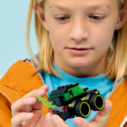 LEGO® City 60484 - Veículos: Carro de Corrida de Gaming - Image 2