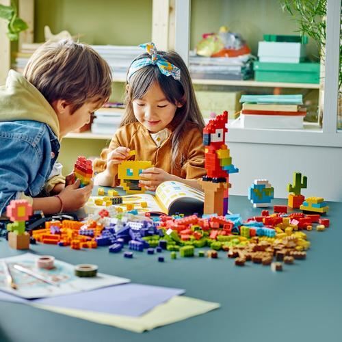 LEGO® Classic 11030 - Muitas Peças - Image 8