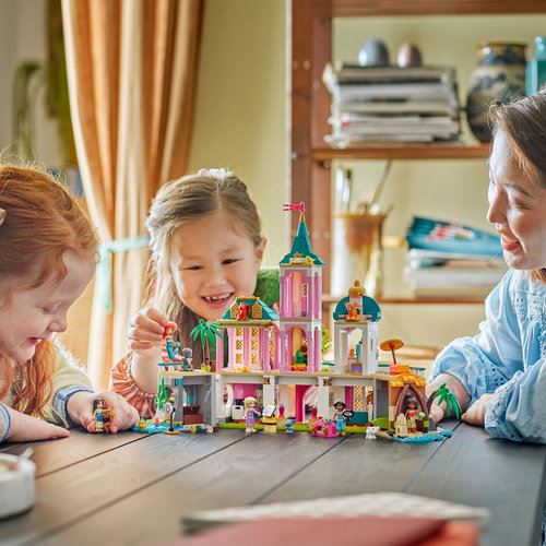 LEGO® Disney™ Princess 43267 - Castelo da Princesa & Animais de Estimação Reais - Image 7