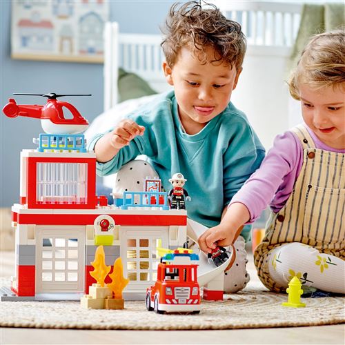 LEGO DUPLO Town 10970 Quartel dos Bombeiros e Helicóptero - Image 9