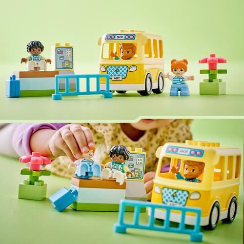 LEGO DUPLO Town 10988 - O Passeio de Autocarro - Image 6
