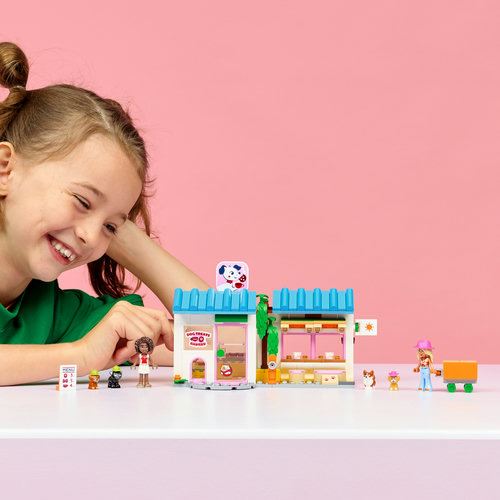 LEGO® Friends 42677 - Confeitaria de Guloseimas para Cães - Image 2