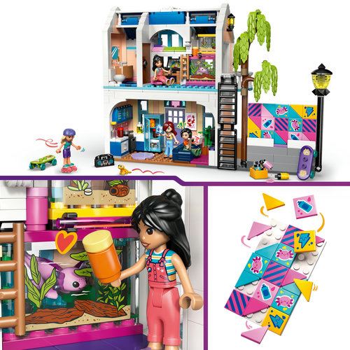 LEGO® Friends 42687 - Casa da Família da Liann - Image 4