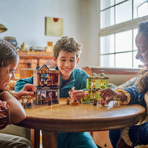 LEGO® Harry Potter™ 76452 - Equipamentos de Qualidade para Quidditch™ e Gelataria - Image 7
