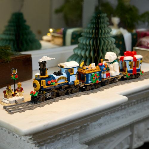 LEGO® Icons 10361 - Comboio Holiday Express - Image 4