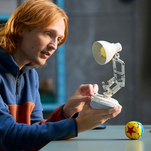 LEGO® Ideas 21357 - Disney Pixar Luxo Jr. - Image 7