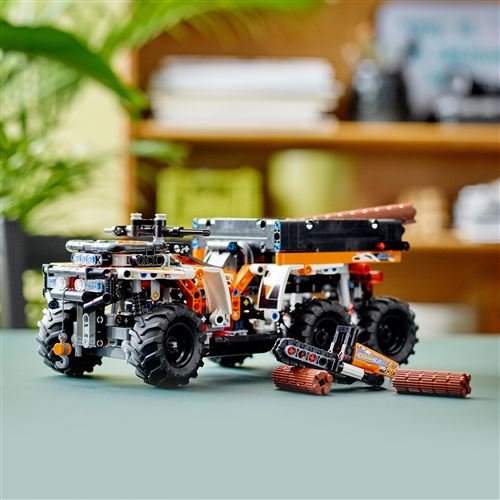 LEGO Technic 42139 - Veículo Todo-o-Terreno - Image 4