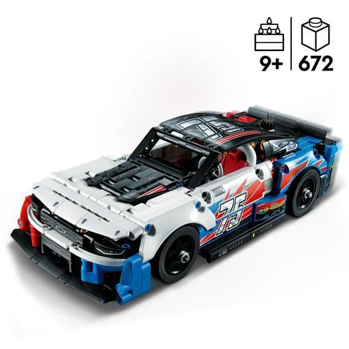 LEGO® Technic 42153  NASCAR® Next Gen Chevrolet Camaro ZL1 - Image 2