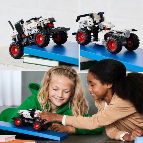 LEGO Technic Monster Jam Monster Mutt Dalmatian 42150 - Image 2