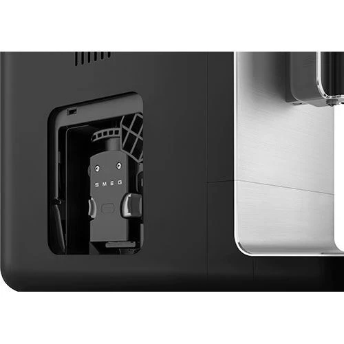 Máquina de Café Automática Smeg - Preto - Outlet - Grade A - Image 4