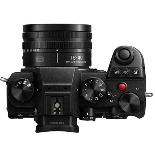 Máquina Fotográfica Mirrorless Panasonic Lumix DC-S5D + S 18-40mm F4.5-6.3 - Image 4
