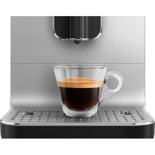 Máquina de Café Automática Smeg BCC01BLMEU - Preto - Image 8