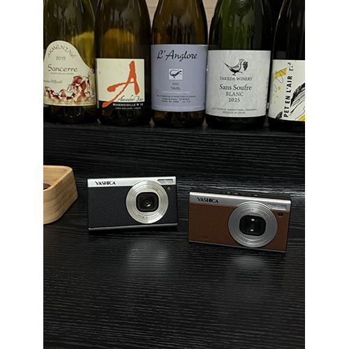 Máquina Fotográfica Compacta YASHICA Tank - Castanho - Image 15