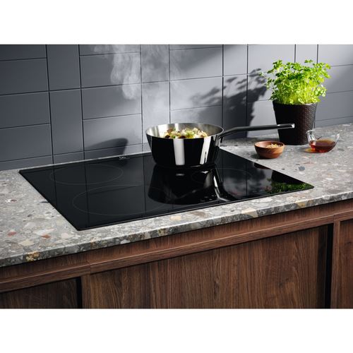 Placa de Indução Electrolux LIT6043 | 59 cm | 4 Zonas | Preto - Image 4