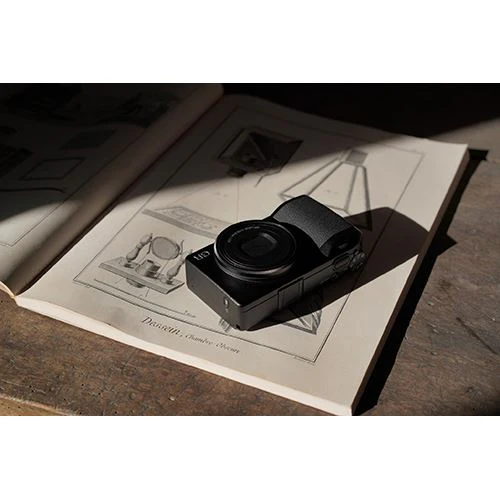 Máquina Fotográfica Compacta Ricoh GR III - Image 10