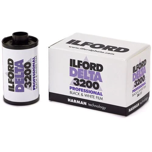 Rolo Preto e Branco Harman by Ilford Delta 3200 Professional 135/36 Exp