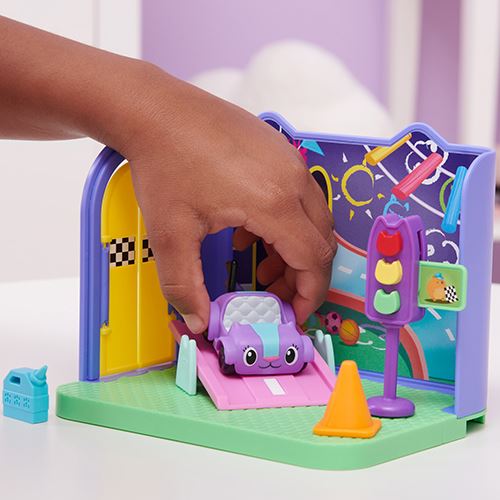 Sala de Brincar Gabby's Dollhouse: Carlita - Spin Master - Image 4