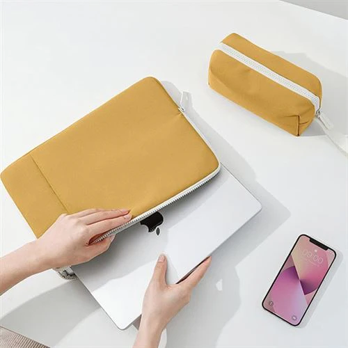 Sleeve para MacBook Pro 14" + Bolsa Tomtoc Defender - Amarela - Image 5