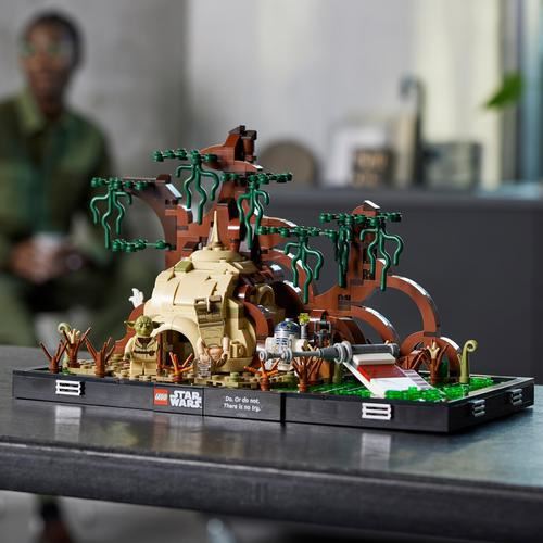 LEGO Star Wars 75330 Diorama: Treino Jedi em Dagobah - Image 3