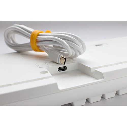 Teclado Gaming Mecânico Ducky ONE 3 Classic Full-Size Pure White RGB - Layout PT - MX Brown - Image 5