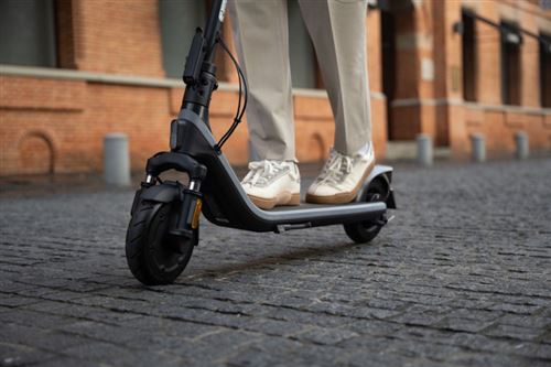 Trotinete Elétrica Ninebot by Segway E2 E II 250W - Image 8
